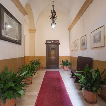 Lussuoso Appartamento Nel Cuore Del Centro Storico Bologna Kültér fotó